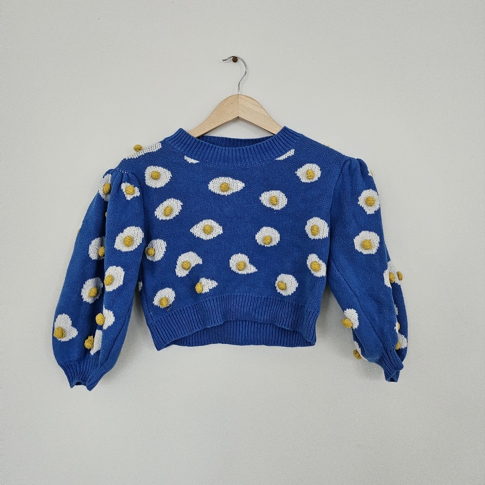 Fashion Brand Company cropped blue egg sweater